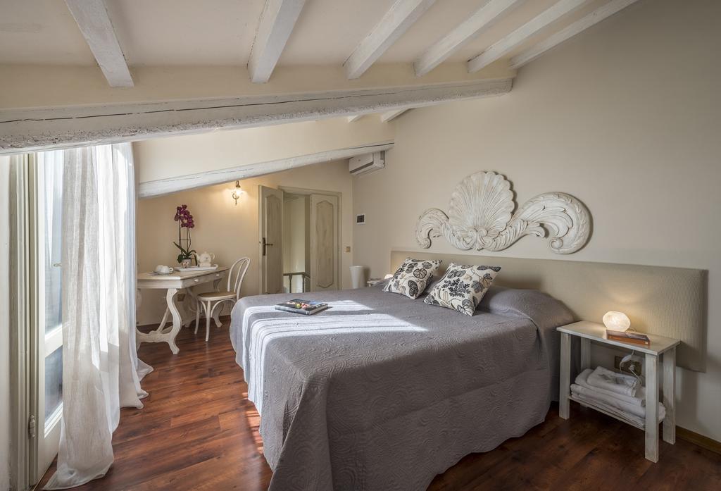 Hotel Il Cavallino Blu Volterra Zewnętrze zdjęcie